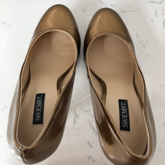 Surprisingly comfy! Metallic platform heels - Picture 5 of 6